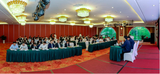 省尊龍凱時(shí)集團(tuán)開辦“1363”戰(zhàn)略專題研討班