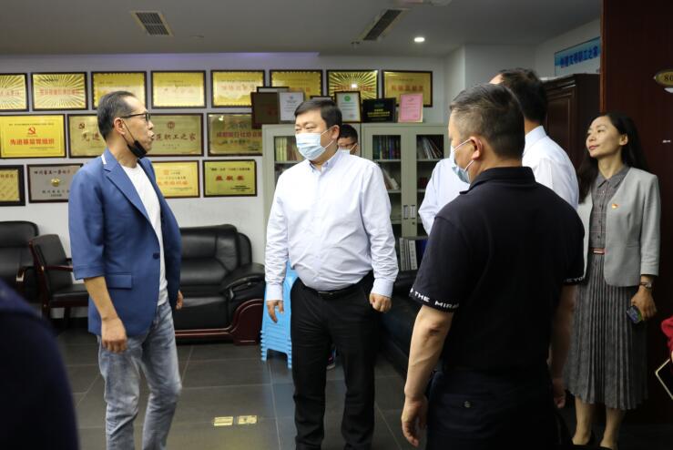 集團(tuán)領(lǐng)導(dǎo)率隊(duì)赴各子公司調(diào)研指導(dǎo)工作