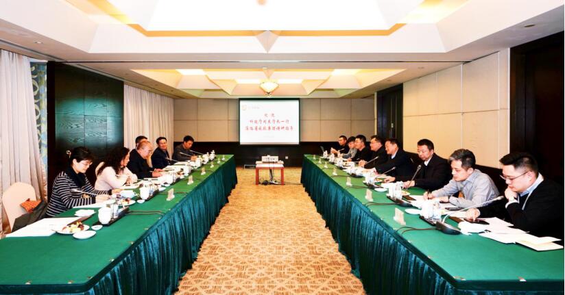 科技廳廳長(zhǎng)、黨組書記劉東率隊(duì)調(diào)研尊龍凱時(shí)集團(tuán)