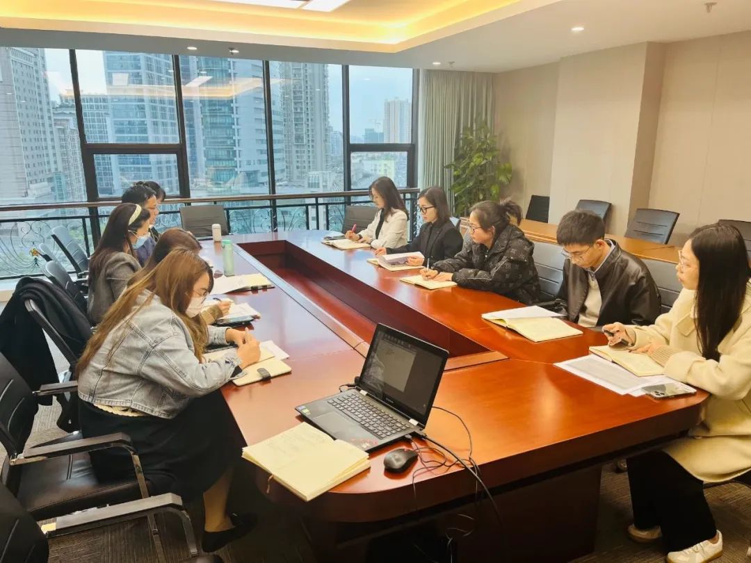 集團(tuán)召開(kāi)法律風(fēng)控工作業(yè)務(wù)交流會(huì)